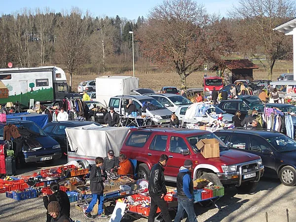 Markt auf der Flohwiese Pforzen