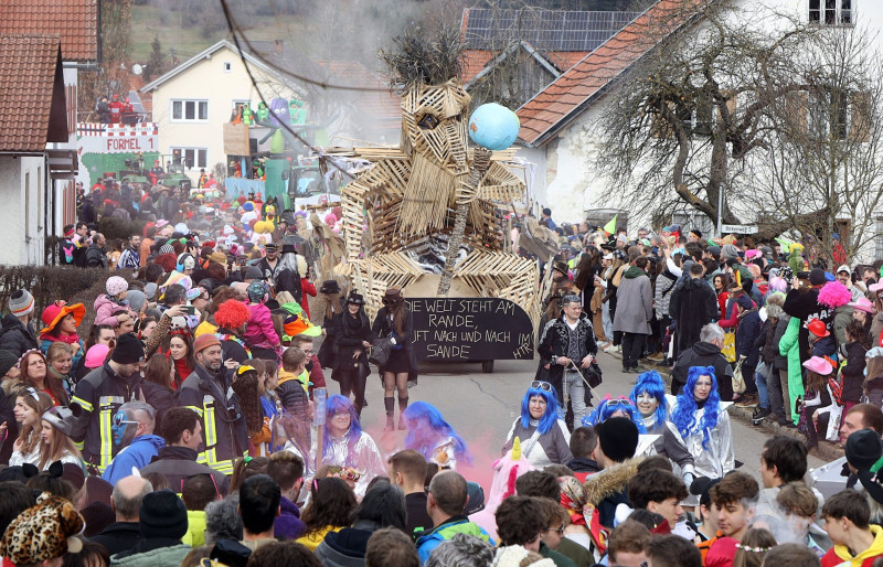 Faschingsumzug in Hopferbach