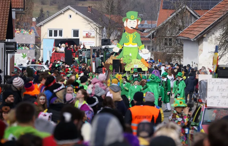 Faschingsumzug in Hopferbach