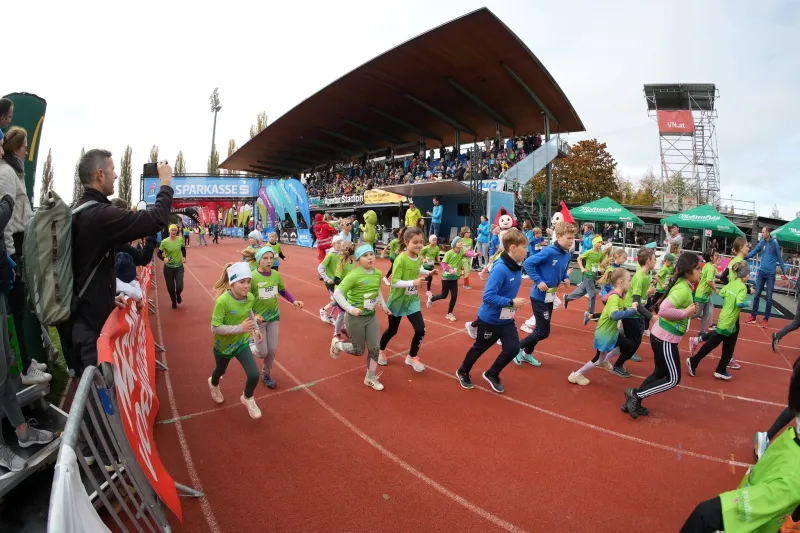 Kindermarathon im Bodensee-Stadion Bregenz