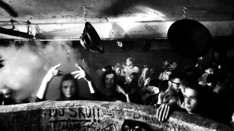 Mandora pres. KØ:LAB & FLYMEON | Douala Ravensburg