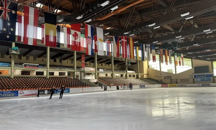 iceDOME Sommer Camp im Eissportzentrum Oberstdorf