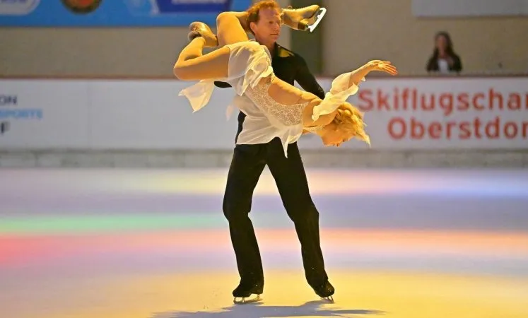 ISU Adult Skating im Eissportzentrum Oberstdorf