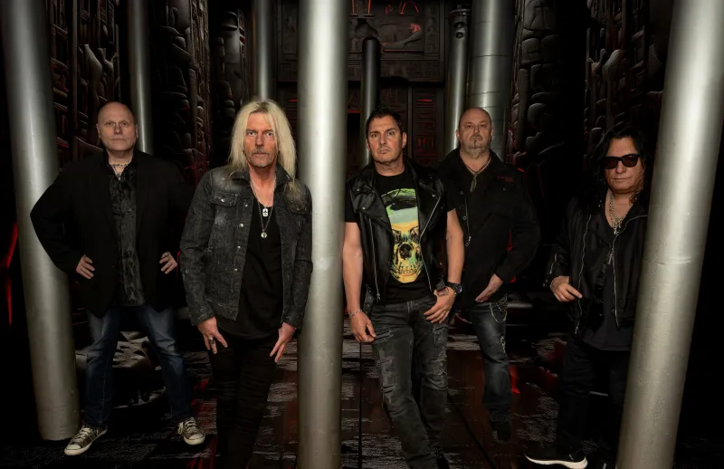 Axel Rudi Pell + Neverland im Club Vaudeville in Lindau
