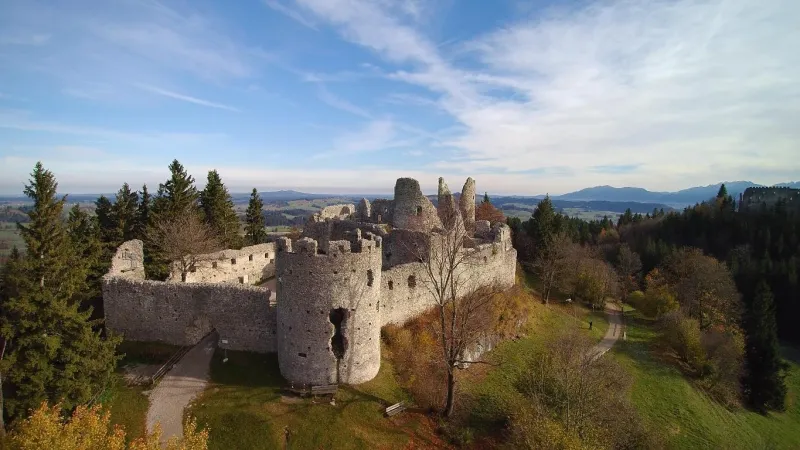Bläserensemble-Serenade auf der Burg Hohenfreyberg