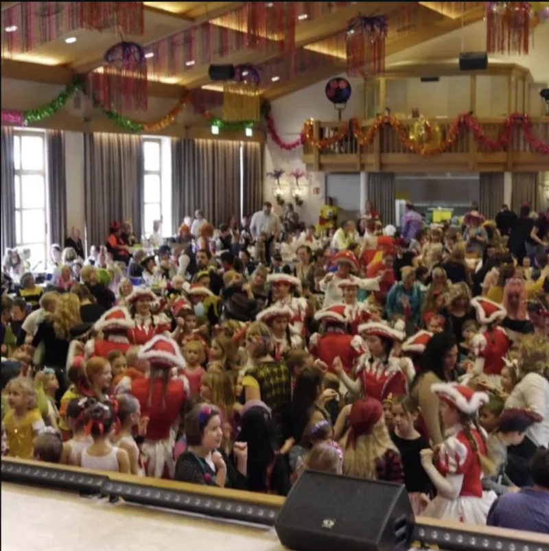 Kinderfasching in der Festhalle Dietmannsried