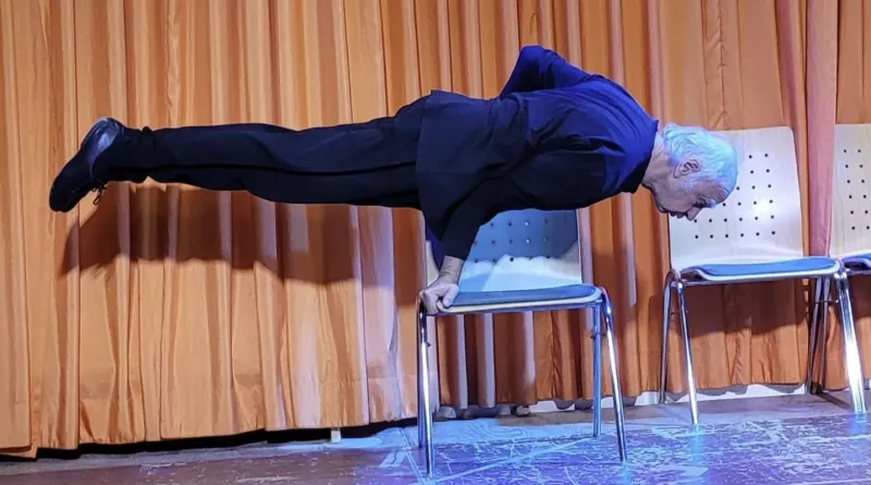 Pantomime-Abend mit Wolfgang Fendt im Haus International…