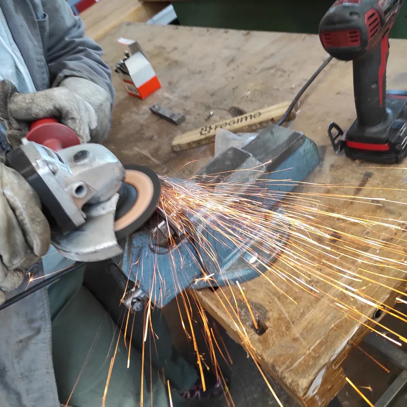 Heavy Metal – 2-Tages-Schweiß-Kurs im Kempodium