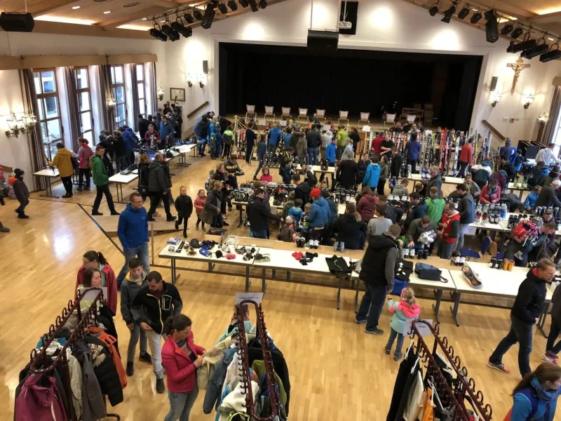 Skibasar in der Festhalle Dietmannsried