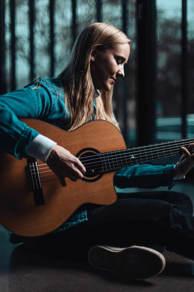 Julie Malía im Musikhaus Rimmel Kempten