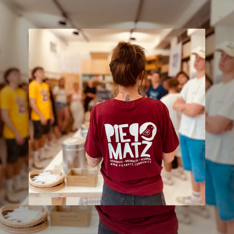 Ladenführung für Schulklassen im Piepmatz Kempten