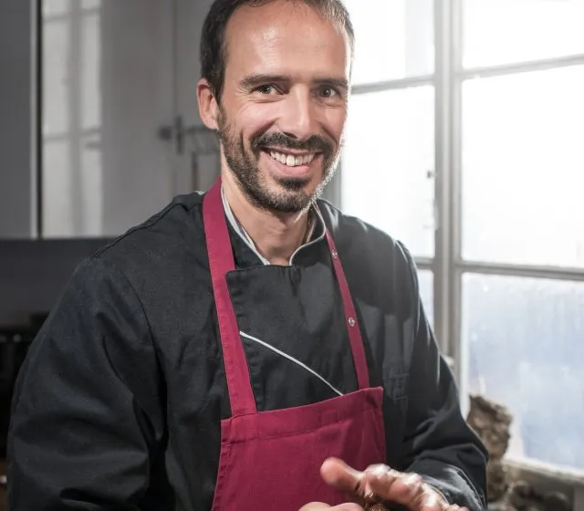 Bio-Pralinenkurs mit Chocolatier Jonathan bei Rapunzel