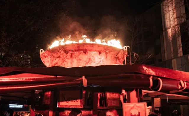 Weltgrößte Feuerzangenbowle in Riezlern