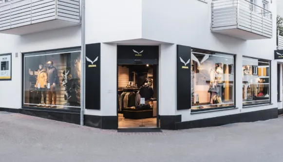 Verkaufsoffener Feiertag bei Salewa Oberstdorf