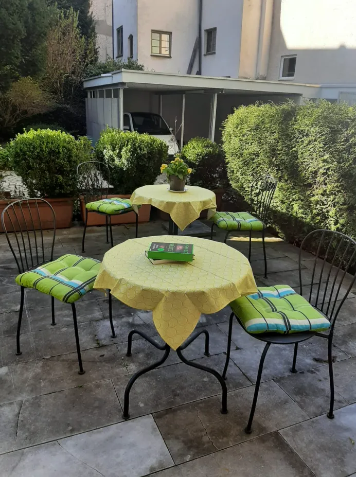 Terrassenlesung mit Julia Jaschke in