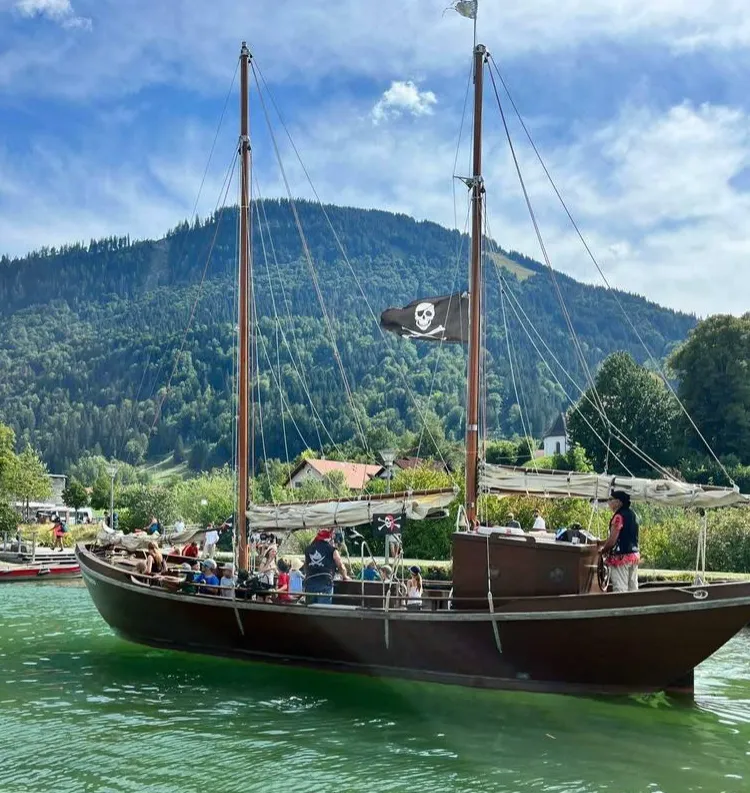 Seeräuberfahrt auf dem Großen Alpsee