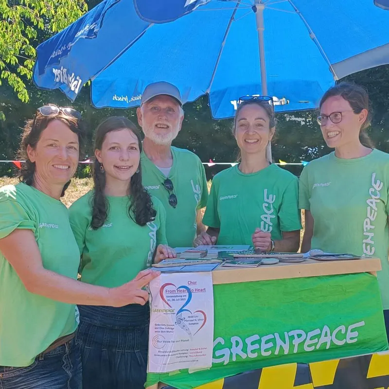 Bastelaktion und Tattoos mit Greenpeace an der Allgäuhal…