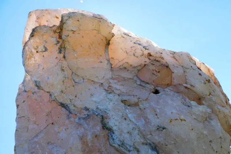 Erforsche die Gesteine im Naturparadies