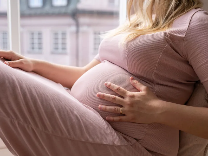 Wissen für Eltern - Aromamischungen und Tees in der Schw…