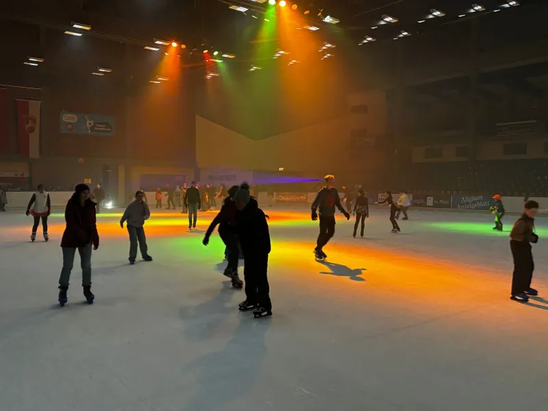 Eisdisco im Eissportzentrum Oberstdorf