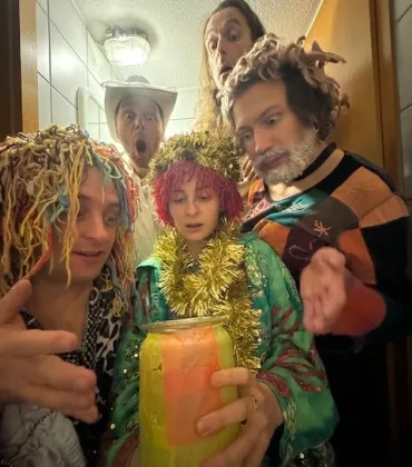 Matthias Schriefl und die Moving Krippenspielers in Irsee