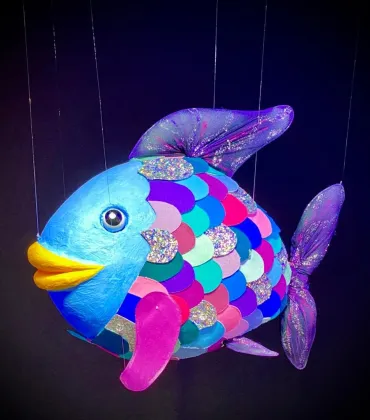 Der Regenbogenfisch im Puppentheater Kaufbeuren