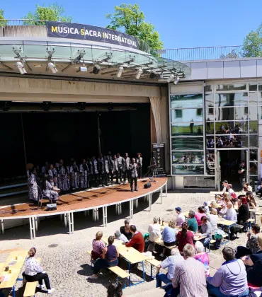 Musica Sacra International - Interkultureller Brunch