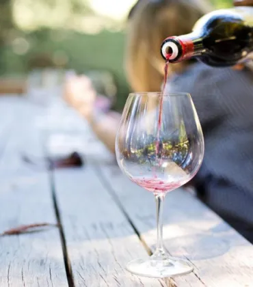 Burgberger Weinfest auf dem Dorfplatz
