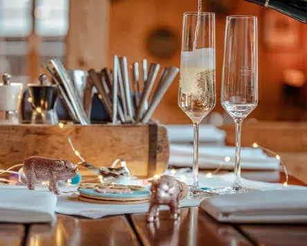 Silvesterbuffet & Party im Hirsch in Urlau