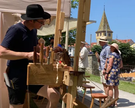 Kunsthandwerkermarkt am Lindauer Hafen