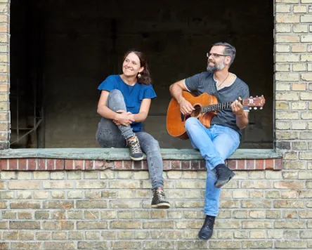 Two in Tune im Bahnhofsgarten der IG OMa