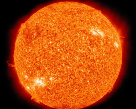 Kinder-Uni: Die Sonne - dein Stern an der Hochschule Kem…