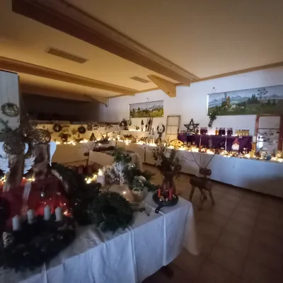 Haslacher Adventsmarkt im Schützenhaus