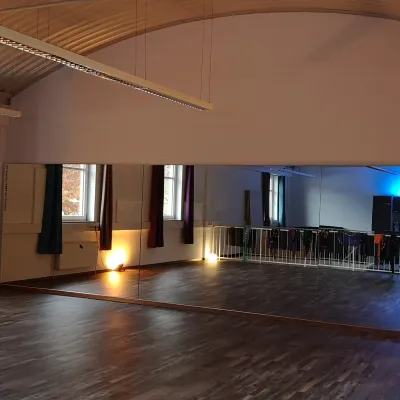 Schulter, Nacken, Becken im Phönix Studio Kempten