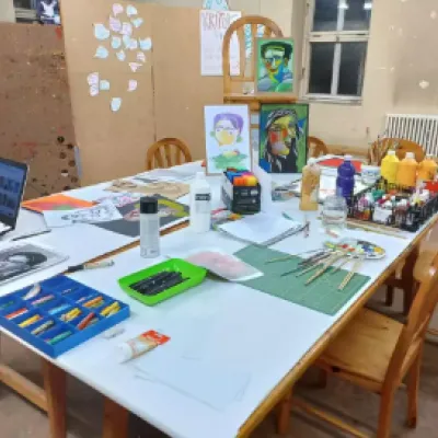 Porträt meets Moderne Kunst in der Kunstfabrik Kempten
