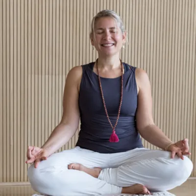 Faszien-Yoga und Yoga Nidra in der Rapunzel Welt
