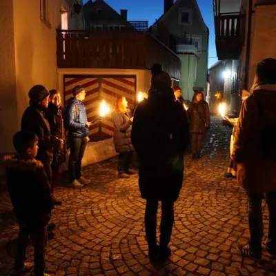 Fackelführung: Im Dunkeln munkeln in Mindelheim
