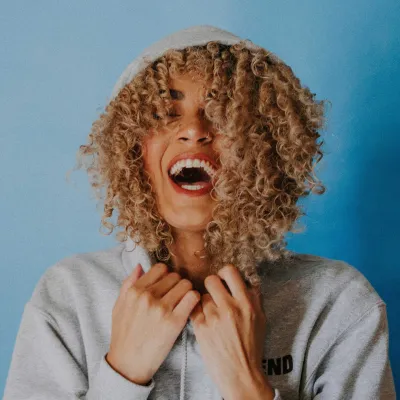 Lachyoga im Projektbüro MM Ost in Memmingen