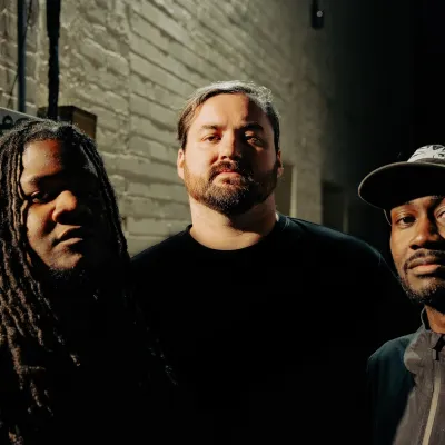 The Browning + Stain The Canvas + The Defect in Lindau