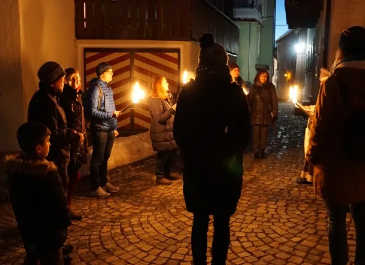 Fackelführung: Im Dunkeln munkeln in Mindelheim