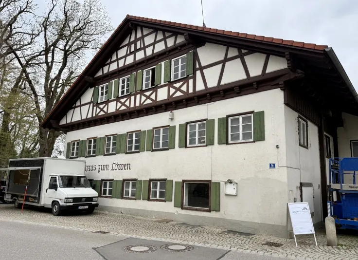 Demo in Lauben: Stoppt den Abriss des Löwen